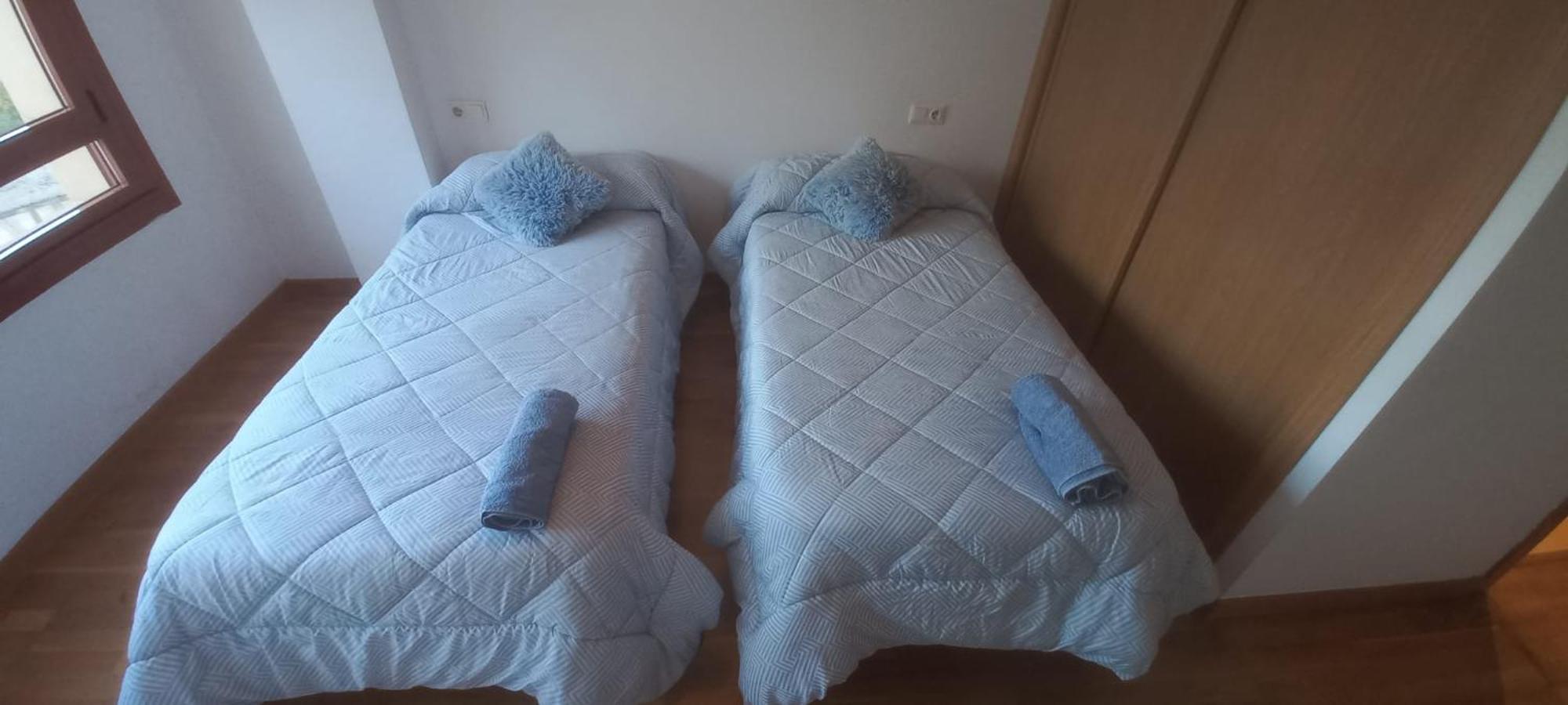 Apartamento Con 2 Habitaciones Y 2 Banos Junto A バリャドリド エクステリア 写真